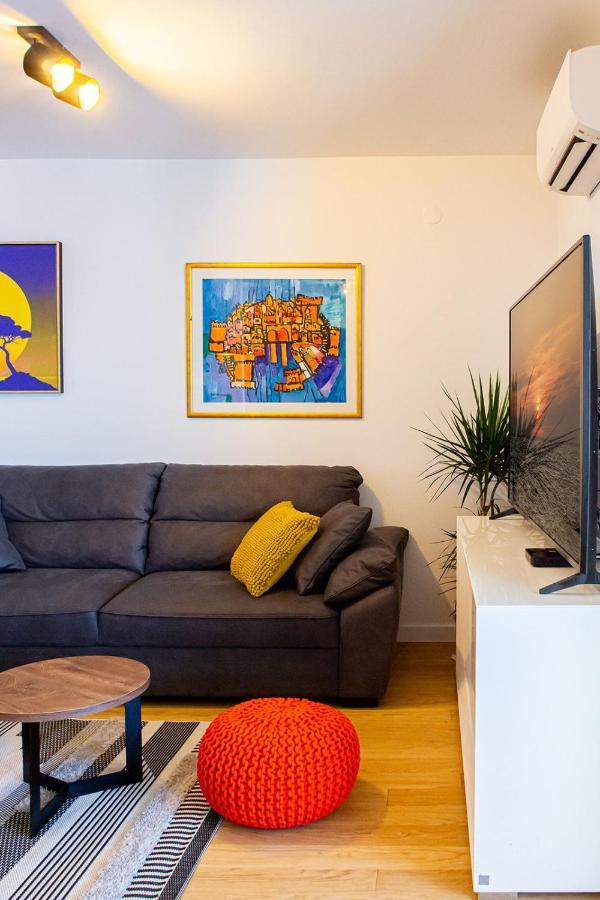Three Bedroom Apartment With Old Town View - Orlanda'S Apartment Dubrovnik Eksteriør bilde