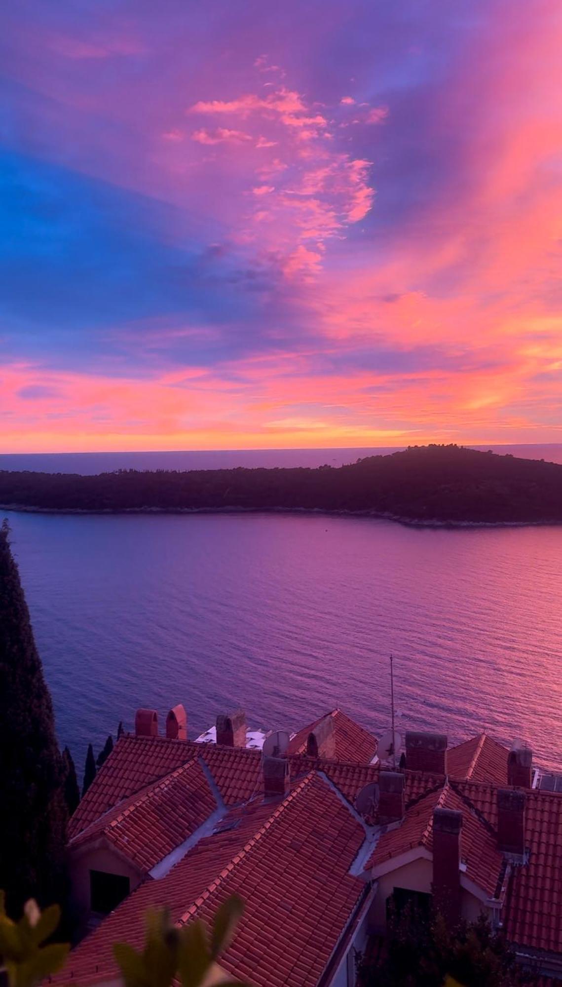 Three Bedroom Apartment With Old Town View - Orlanda'S Apartment Dubrovnik Eksteriør bilde