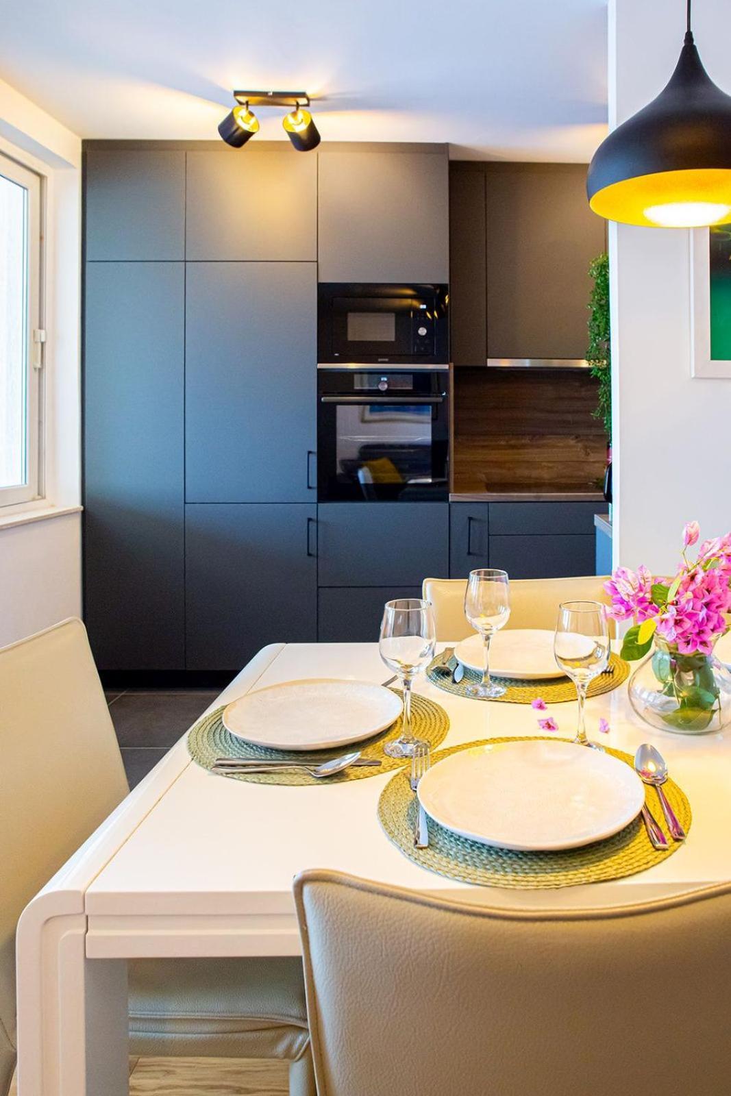 Three Bedroom Apartment With Old Town View - Orlanda'S Apartment Dubrovnik Eksteriør bilde