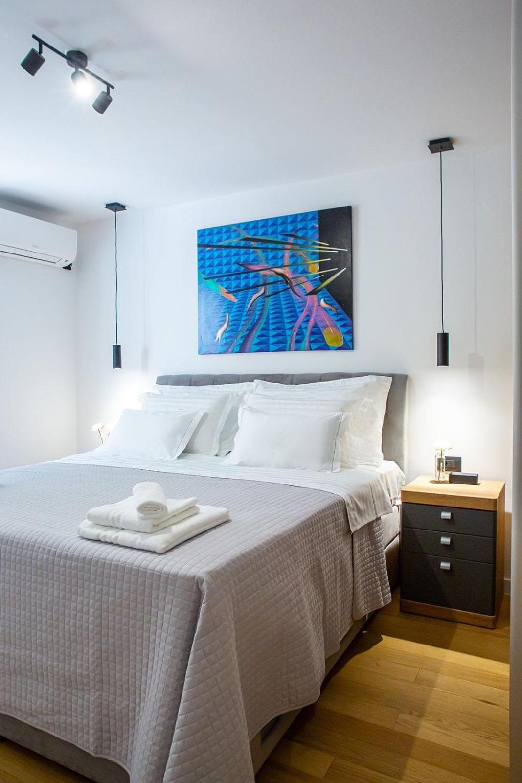 Three Bedroom Apartment With Old Town View - Orlanda'S Apartment Dubrovnik Eksteriør bilde