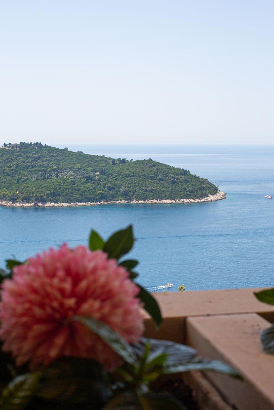 Three Bedroom Apartment With Old Town View - Orlanda'S Apartment Dubrovnik Eksteriør bilde