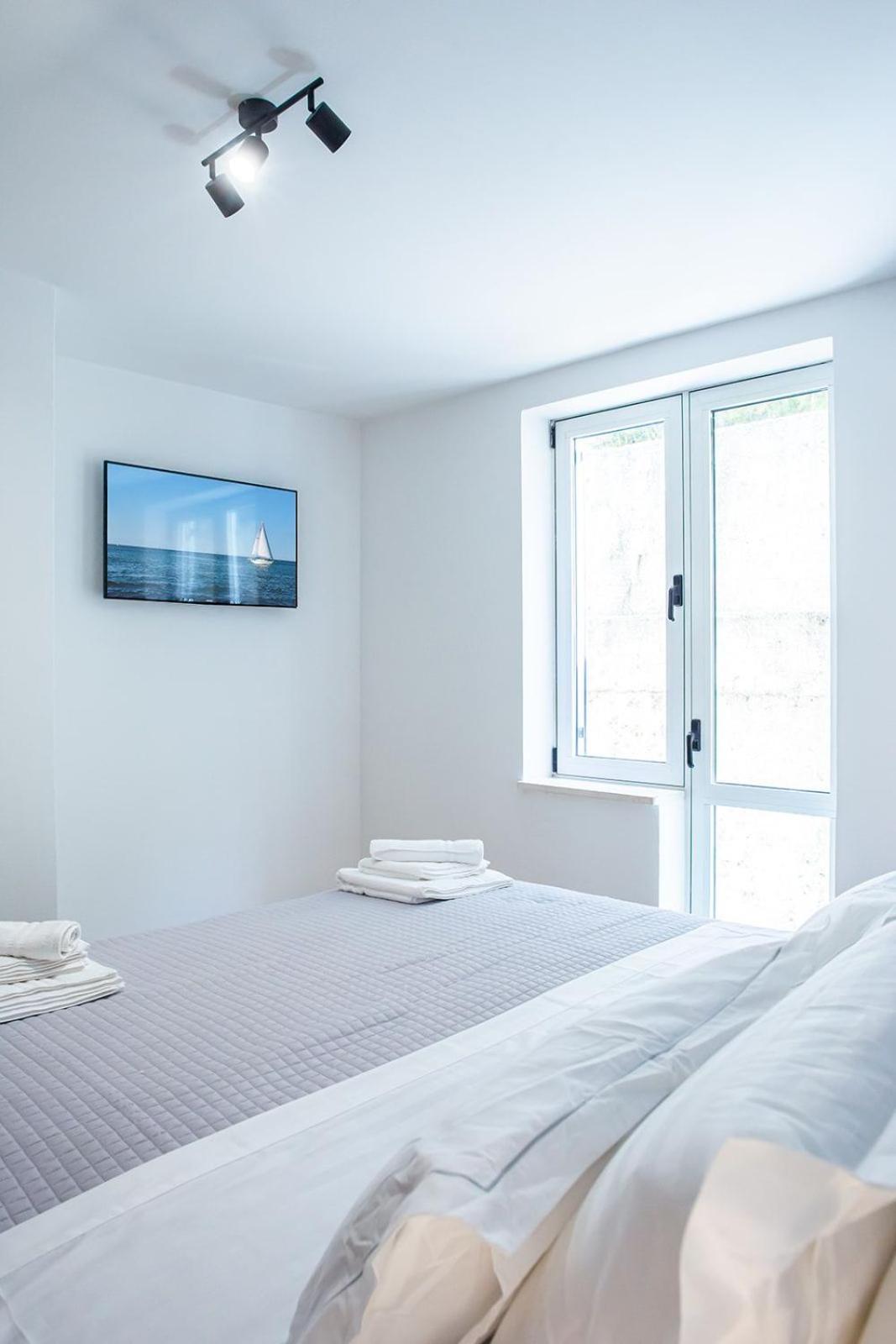 Three Bedroom Apartment With Old Town View - Orlanda'S Apartment Dubrovnik Eksteriør bilde
